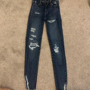 Skinny jeans